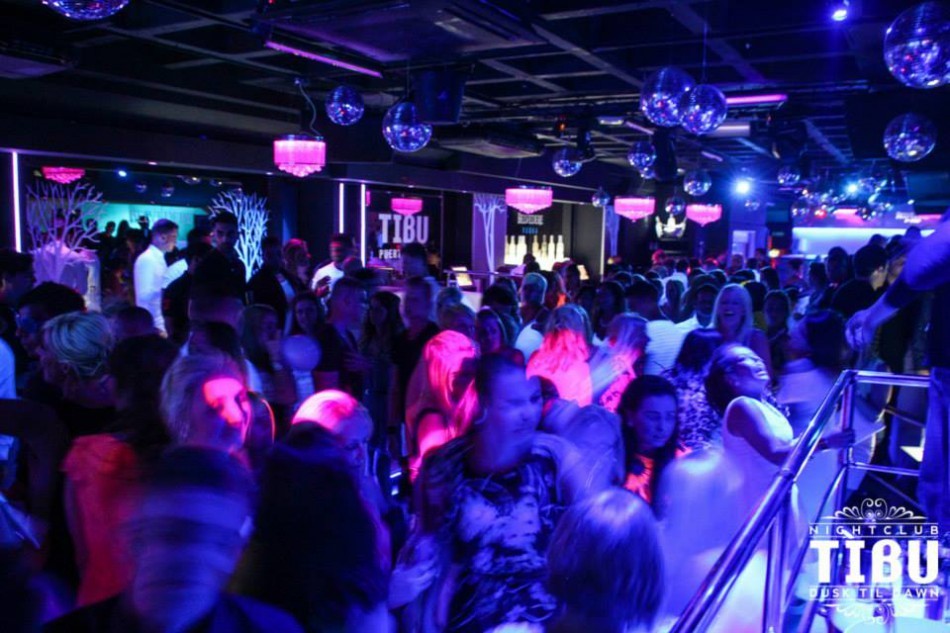 Top 5 Clubs in Marbella - Club Bookers